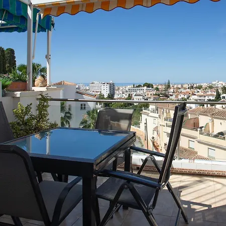Sunny Roof Terrace Near Burriana Сasa de vacaciones Nerja